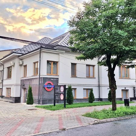 English House Bistrita  Luaran gambar