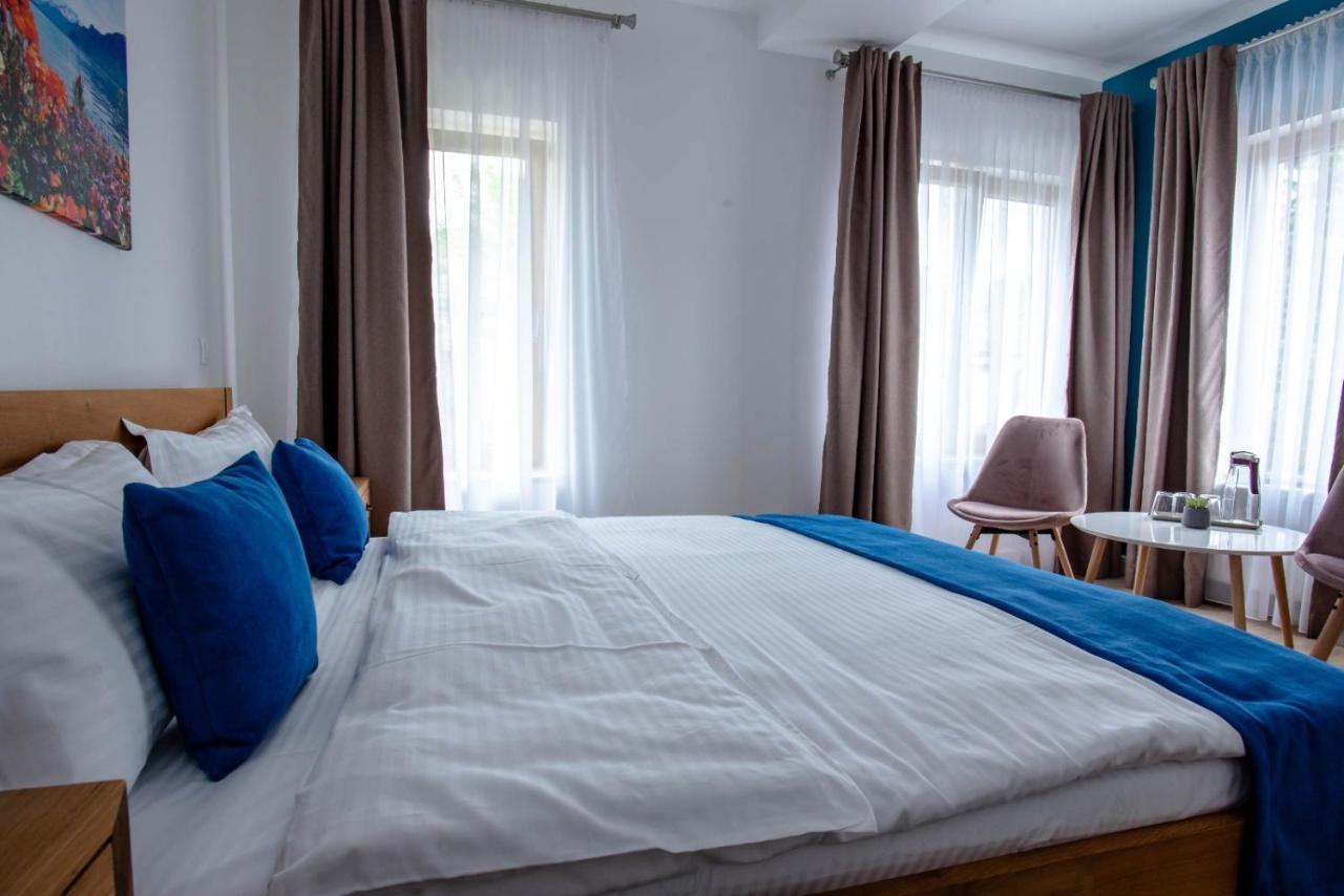 English House Bistrita  Luaran gambar