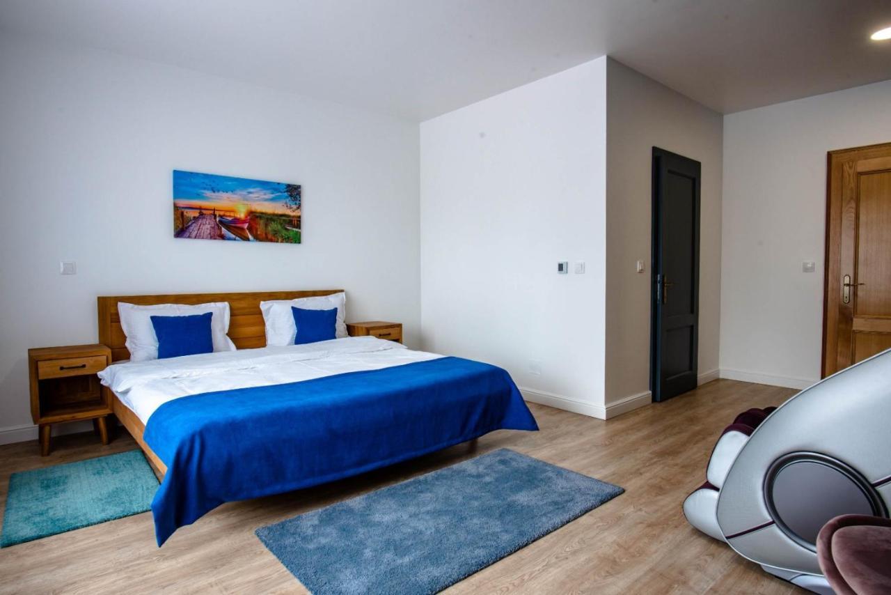 English House Bistrita  Luaran gambar