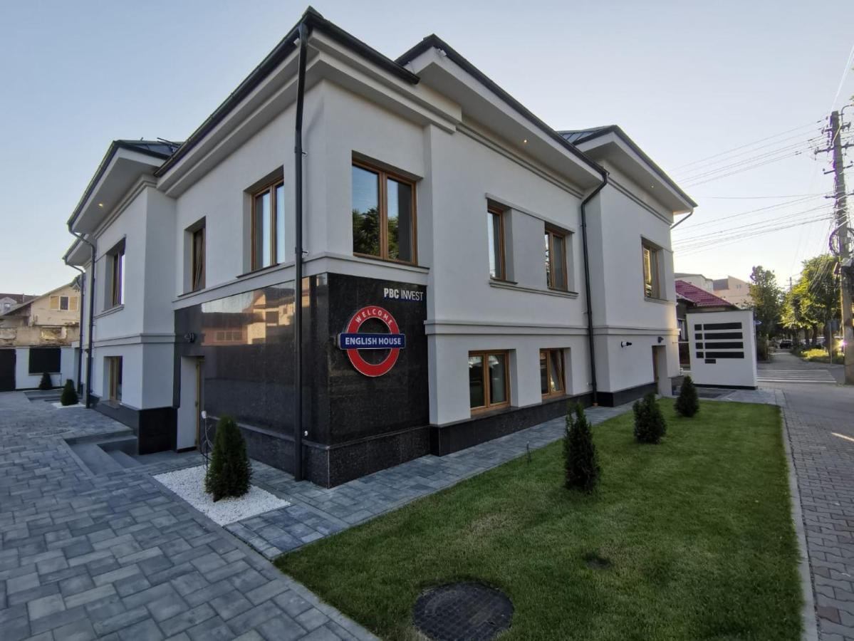 English House Bistrita  Luaran gambar