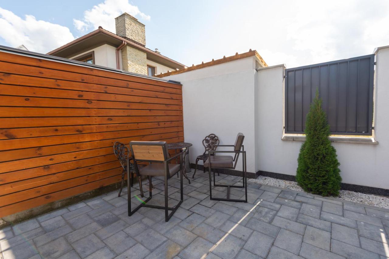 English House Bistrita  Luaran gambar