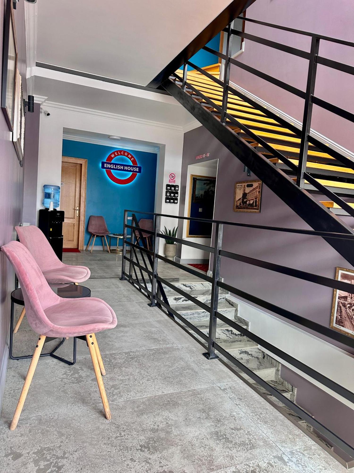 English House Bistrita  Luaran gambar