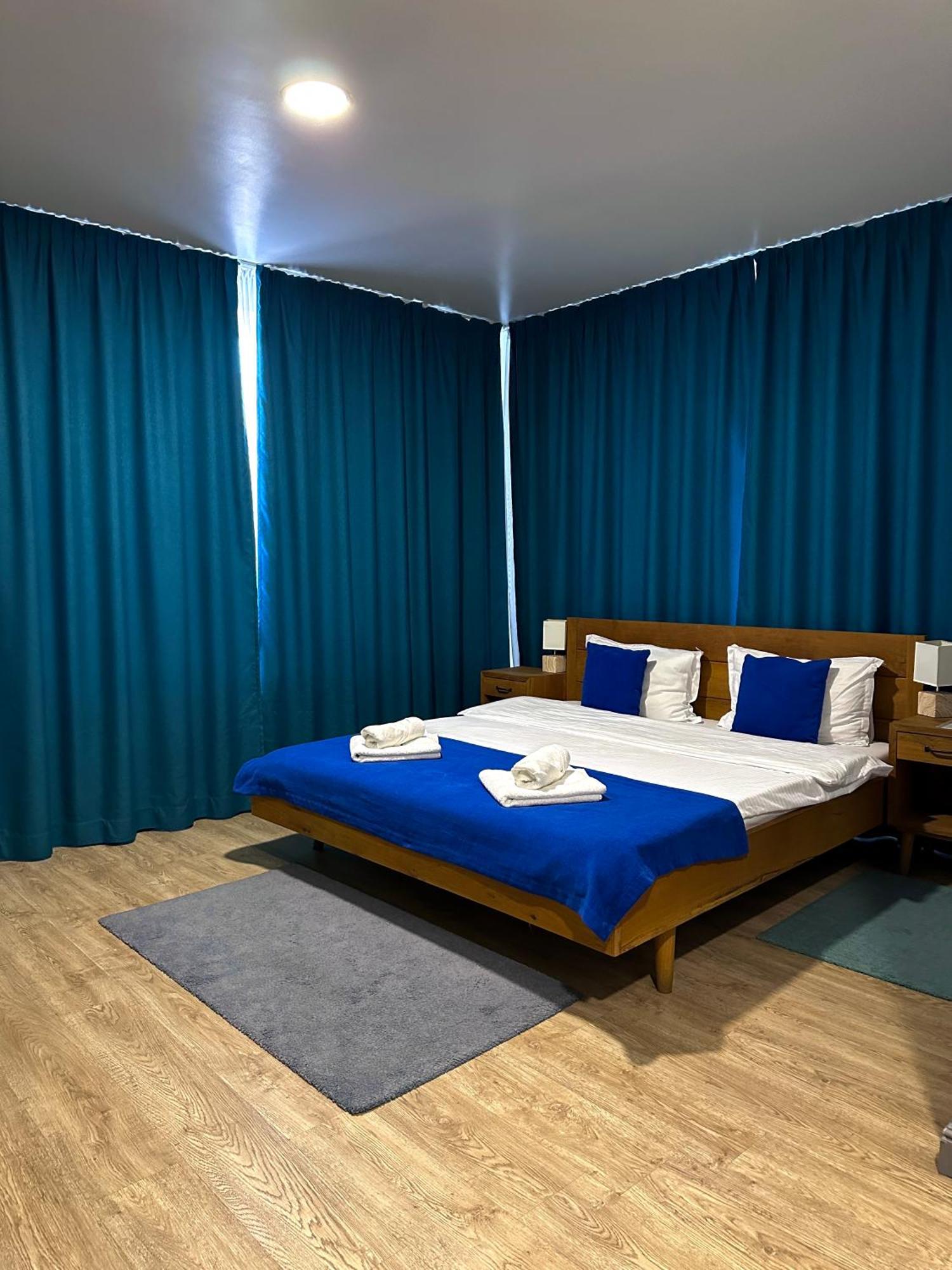 English House Bistrita  Luaran gambar